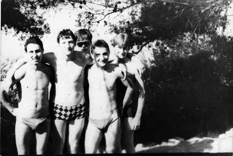 1986 год, на пляже в г. Бар, Югославия | Выпускники Херсонской мореходки - ХМУ ММФ и ХМК