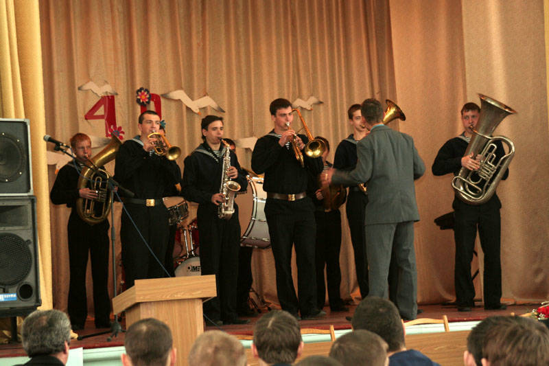 Выступление духового оркестра - Херсонский морской колледж